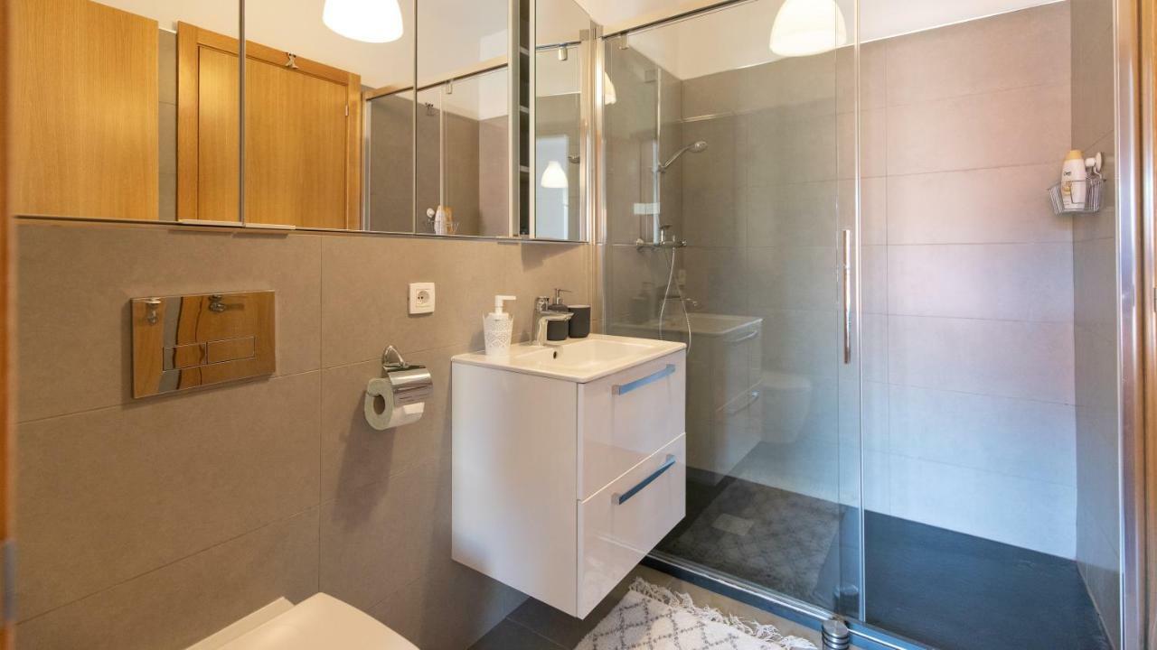 Central Comfort Suites Braszów Zewnętrze zdjęcie