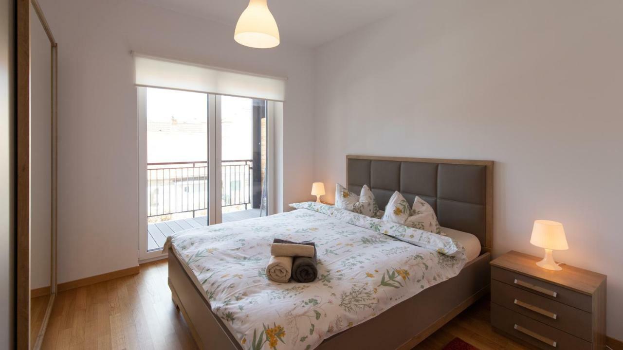 Central Comfort Suites Braszów Zewnętrze zdjęcie