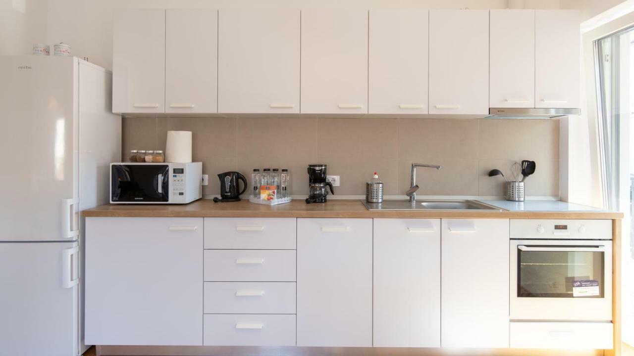 Central Comfort Suites Braszów Zewnętrze zdjęcie