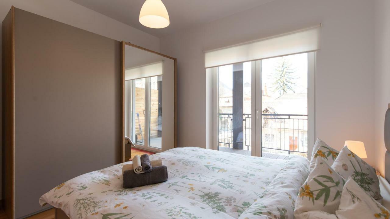 Central Comfort Suites Braszów Zewnętrze zdjęcie