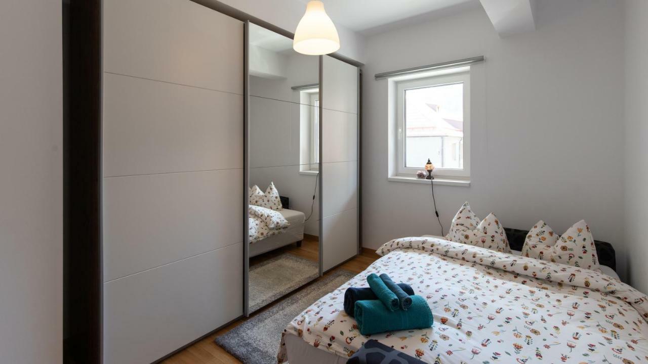 Central Comfort Suites Braszów Zewnętrze zdjęcie
