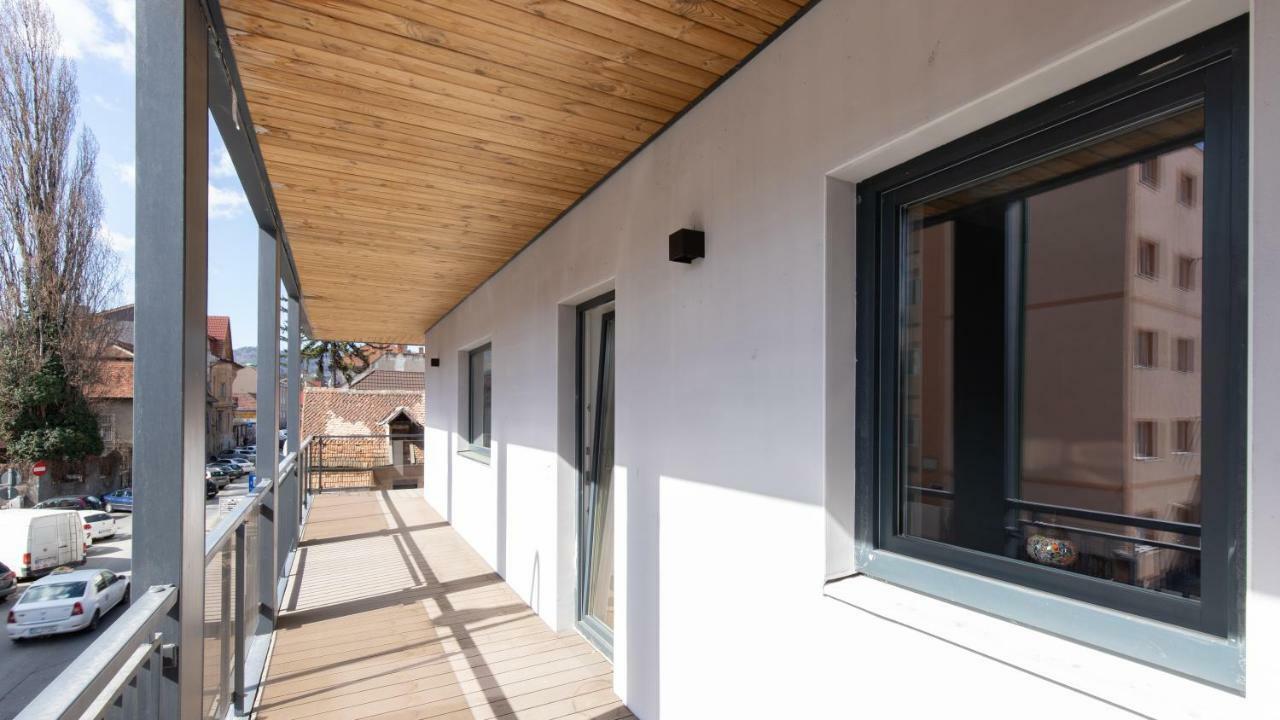 Central Comfort Suites Braszów Zewnętrze zdjęcie